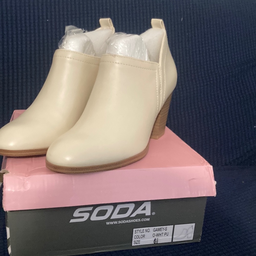 Soda Shoes